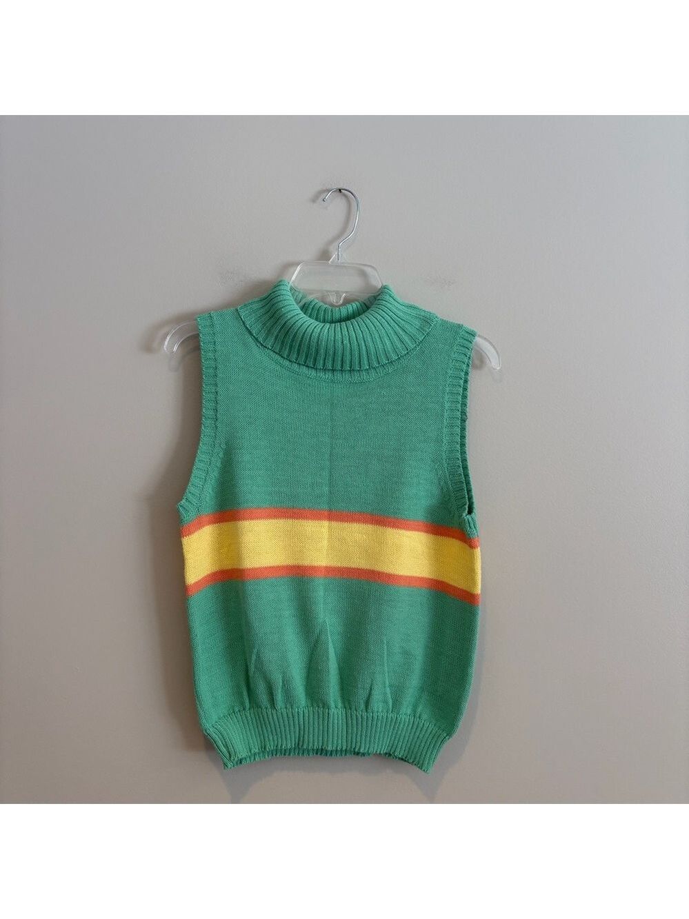 Vintage 80s/90s Santa Cruz Sleeveless Turtleneck Sweater Vest Size M